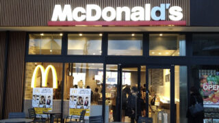 マクドナルド電源コンセント Wi Fiが使えるマクドナルド検索